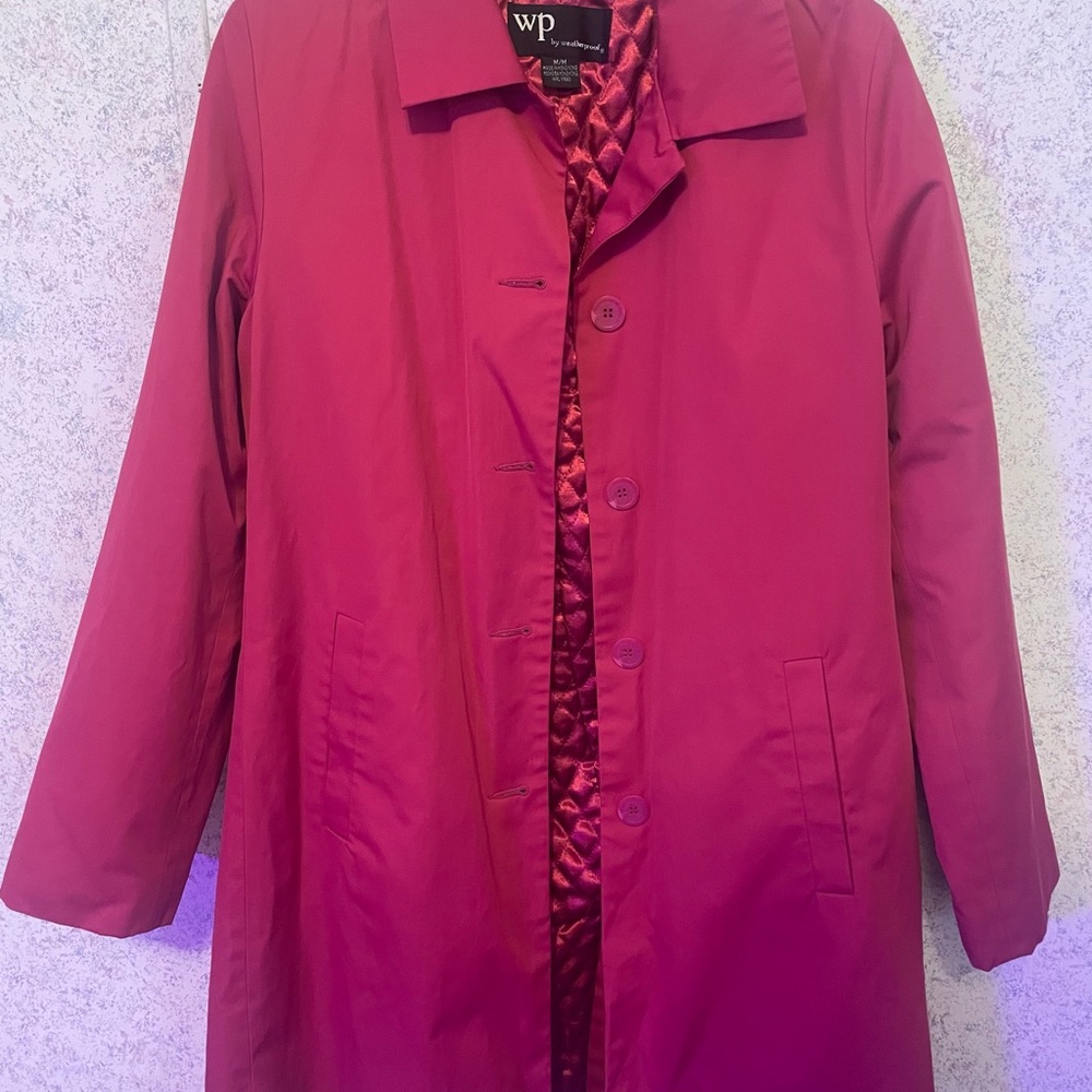 Weatherproof Garment Co. Women's Trench Coat Medium. Hot Pink